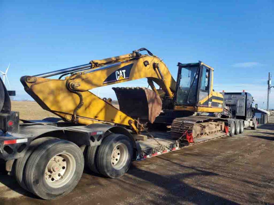 Heavy Equipment Transport Excavator Transport Services